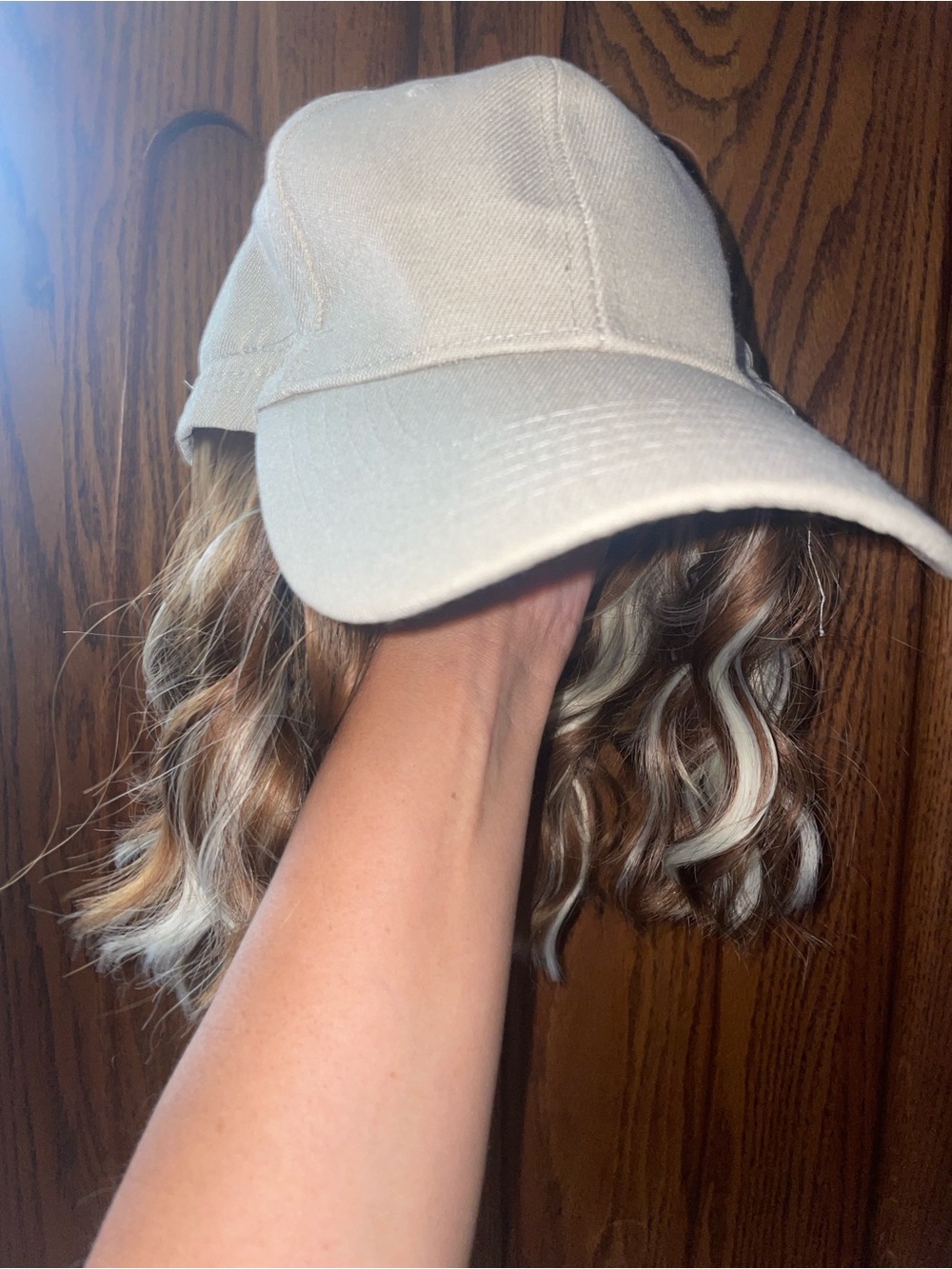 Beige cap with attached